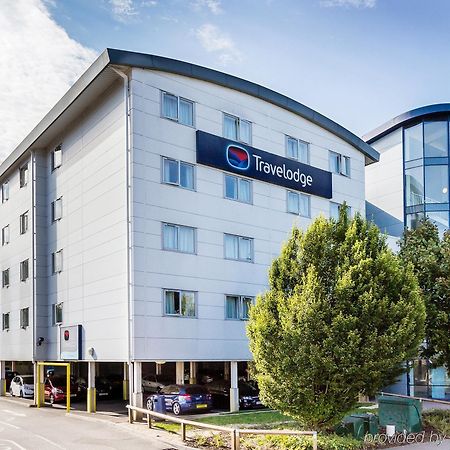 Travelodge Guildford Bagian luar foto